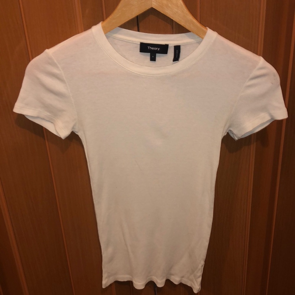 Theory cream T-shirt